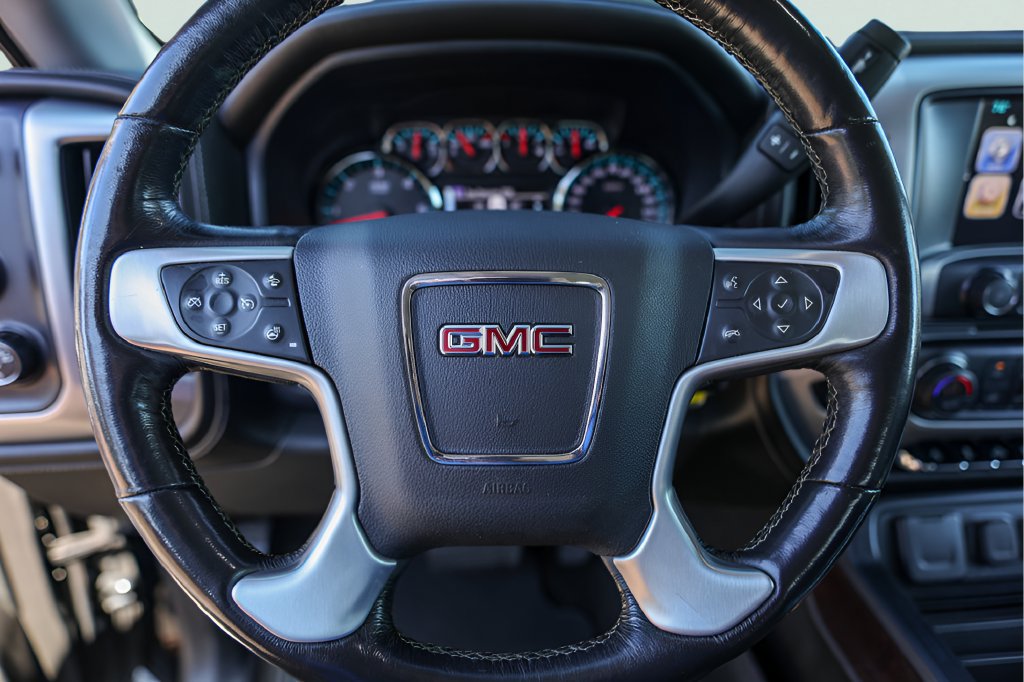 Used 2018 GMC Sierra 1500 SLT AWD/4WD image 14