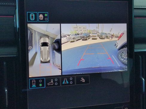 Used 2025 GMC Acadia Denali w/ Super Cruise Package AWD/4WD image 28