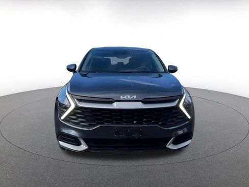 Used 2024 Kia Sportage LX image 4