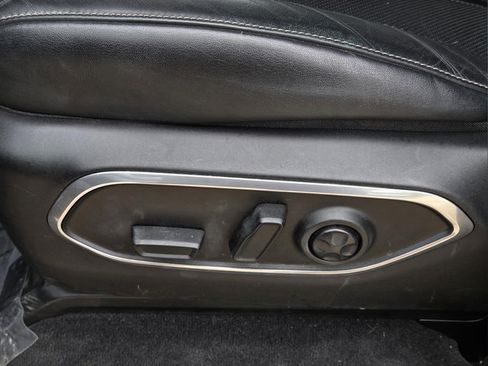 Certified 2022 Jeep Wagoneer Series II AWD/4WD image 27