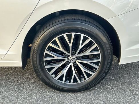 Used 2021 Volkswagen Jetta image 11