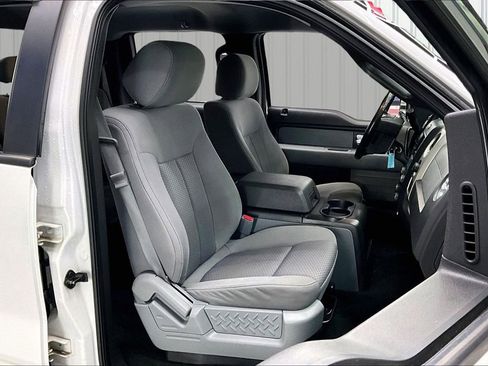 Used 2013 Ford F150 XLT w/ Mid Equipment Group image 27