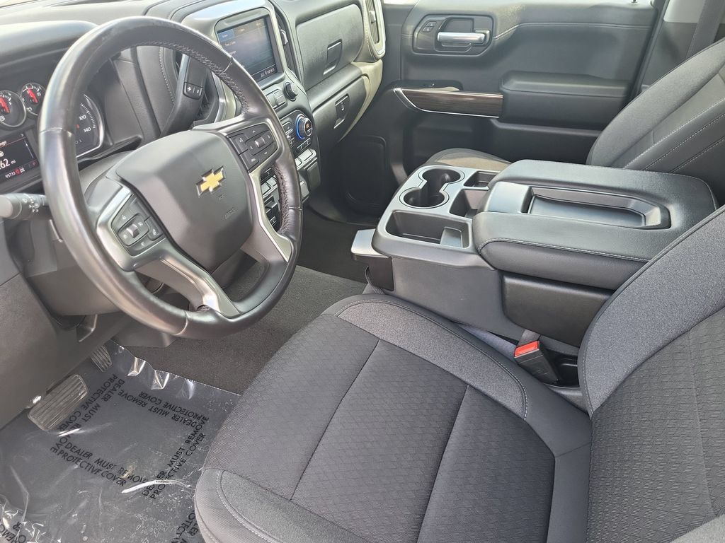 Used 2021 Chevrolet Silverado 1500 LT AWD/4WD image 12
