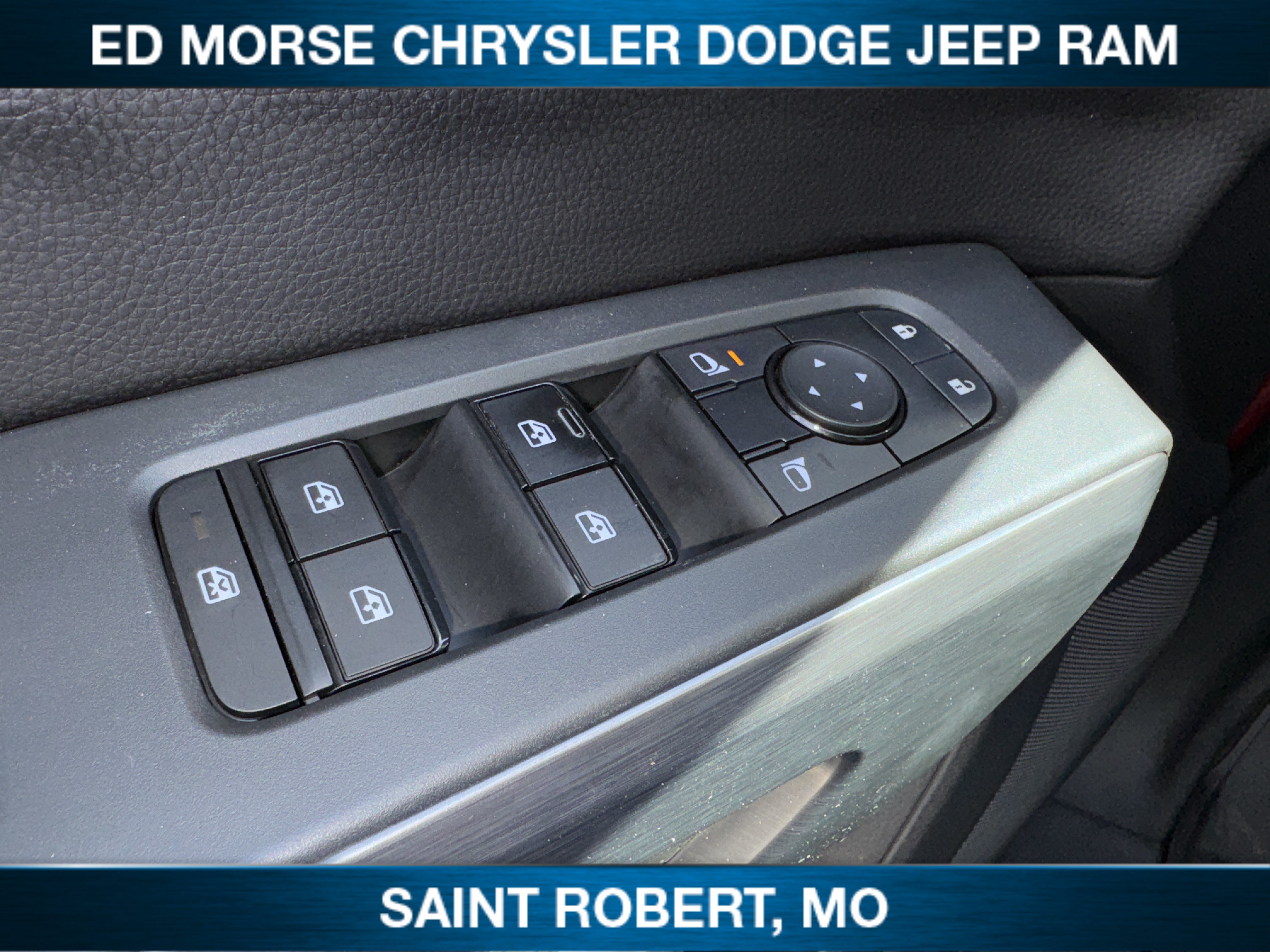 Used 2023 Nissan Pathfinder Rock Creek AWD/4WD image 21