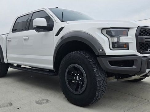 Used 2018 Ford F150 Raptor w/ Equipment Group 802A Luxury image 7
