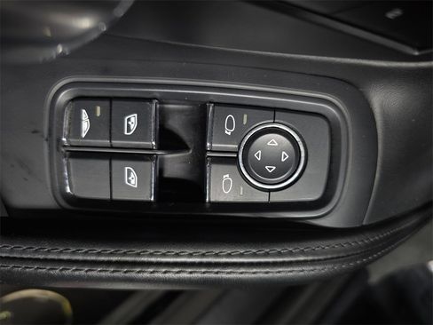 Used 2019 Porsche 911 Turbo image 21