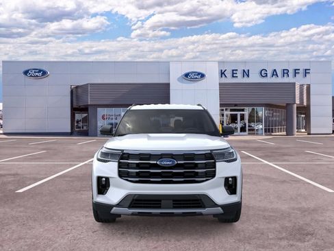 New 2025 Ford Explorer Active w/ Active Comfort Package AWD/4WD image 9