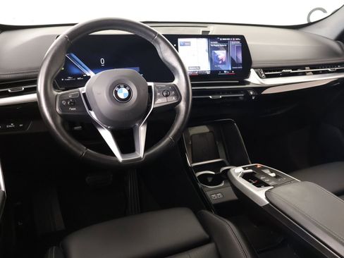 Used 2023 BMW X1 xDrive28i w/ Convenience Package AWD/4WD image 2