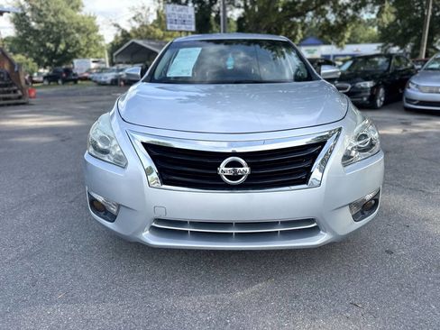 Used 2015 Nissan Altima 2.5 SL w/ Technology Package image 2