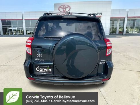 Used 2011 Toyota RAV4 Limited w/ Limited Extra Value Pkg AWD/4WD image 4