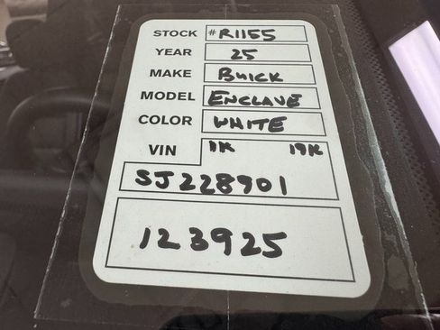 Used 2025 Buick Enclave Sport Touring image 29