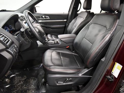 Used 2018 Ford Explorer Sport w/ Equipment Group 401A AWD/4WD image 14