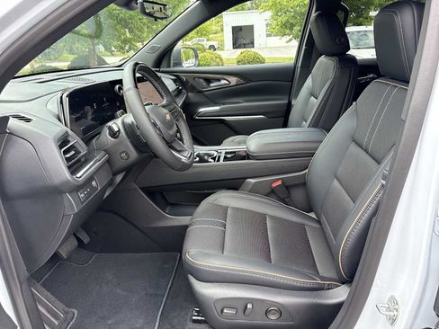 New 2026 Chevrolet Traverse High Country FWD image 19