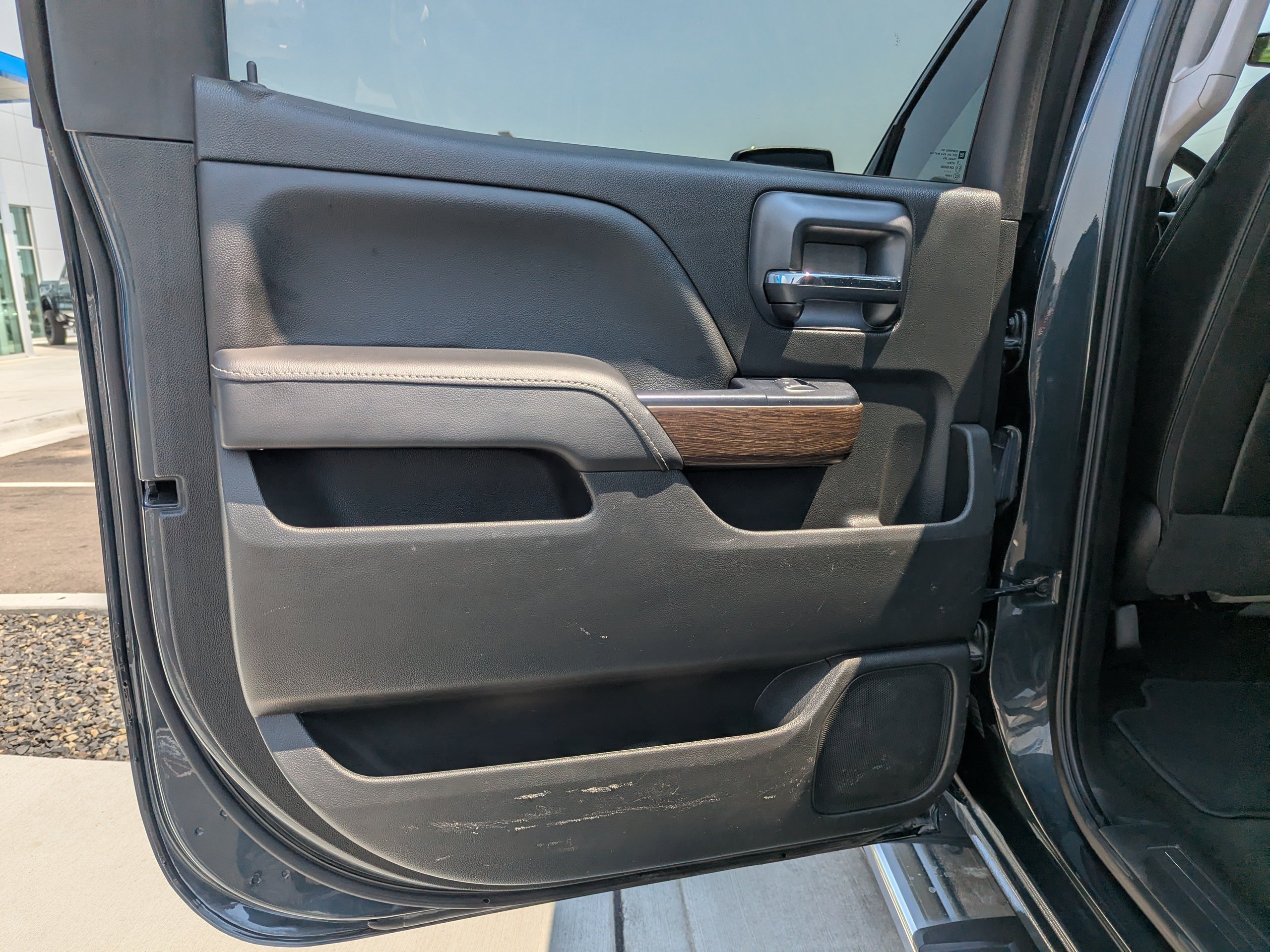 Used 2017 GMC Sierra 1500 Denali AWD/4WD image 27