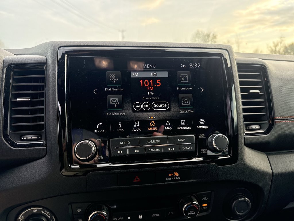 Used 2022 Nissan Frontier PRO-4X AWD/4WD image 13