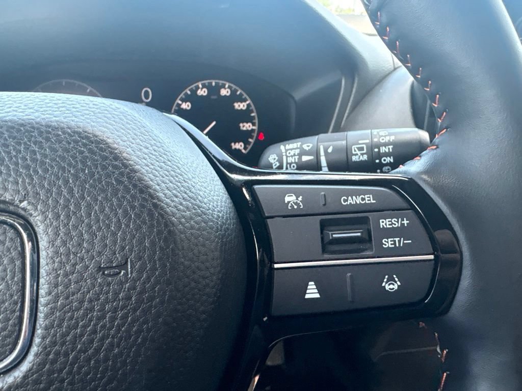 Certified 2025 Honda HR-V Sport image 14
