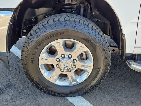 Used 2024 RAM 2500 Big Horn AWD/4WD image 7