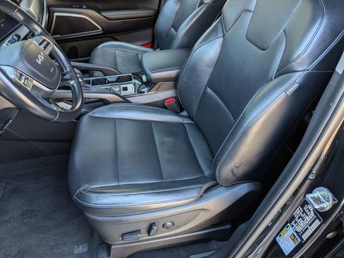 Used 2023 Kia Telluride S w/ S Sunroof Package image 24