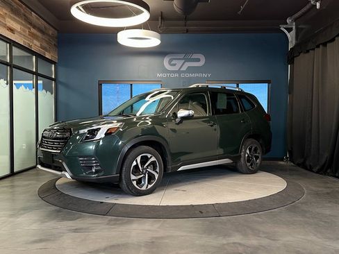 Used 2023 Subaru Forester Touring w/ Popular Package #3 image 7