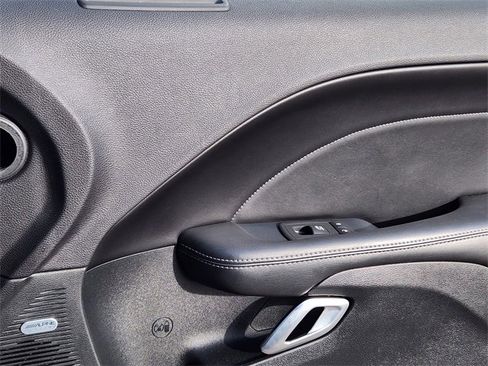 Used 2018 Dodge Challenger GT w/ GT Interior Package image 12