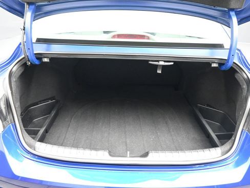 Used 2023 Hyundai Elantra SEL w/ Convenience Package image 42