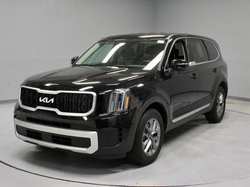 Used 2025 Kia Telluride LX FWD image 7