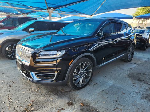 Used 2019 Lincoln Nautilus Reserve w/ Ultimate Package image 2