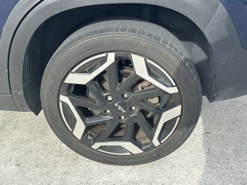 Certified 2024 Kia Seltos SX AWD/4WD image 10