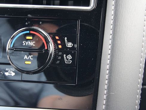 Used 2024 INFINITI QX80 Sensory AWD/4WD image 31