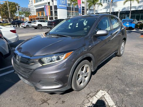 Used 2020 Honda HR-V LX image 1