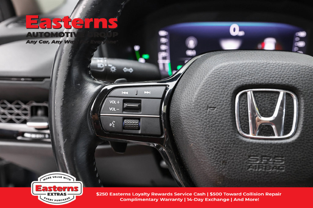Used 2023 Honda Accord Touring image 16