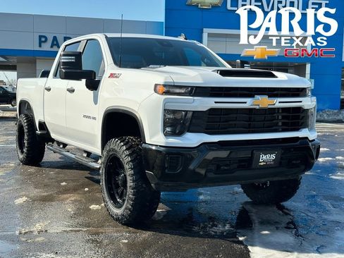 Used 2025 Chevrolet Silverado 2500 Custom w/ Custom Value Package image 1