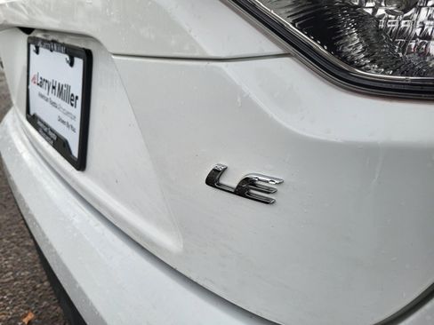 Certified 2024 Toyota Corolla LE image 22