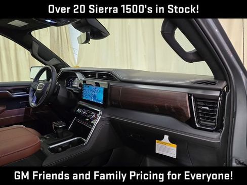 New 2026 GMC Sierra 1500 Denali Ultimate w/ LPO, Black Badging Package AWD/4WD image 39