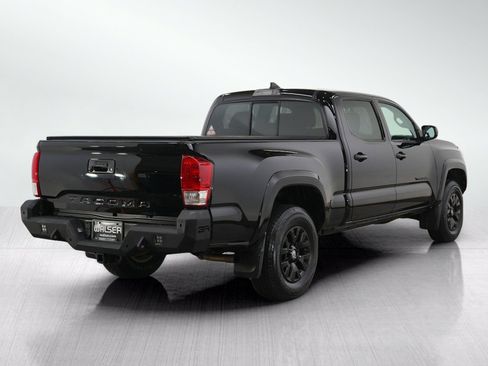Used 2017 Toyota Tacoma SR5 w/ Tow Package AWD/4WD image 7