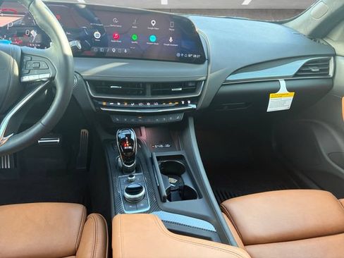 Used 2026 Cadillac CT5 V RWD image 3