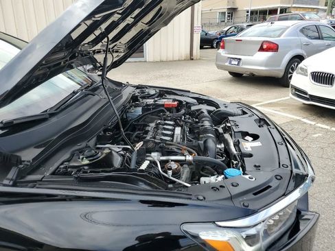 Used 2019 Honda Accord LX image 43