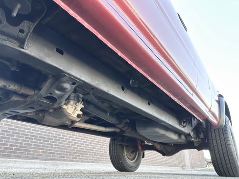 Used 2004 Toyota Tacoma 4x4 Xtracab w/ SR5 Pkg image 31