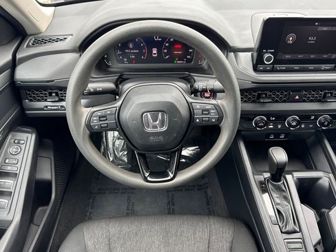Used 2024 Honda Accord LX image 30