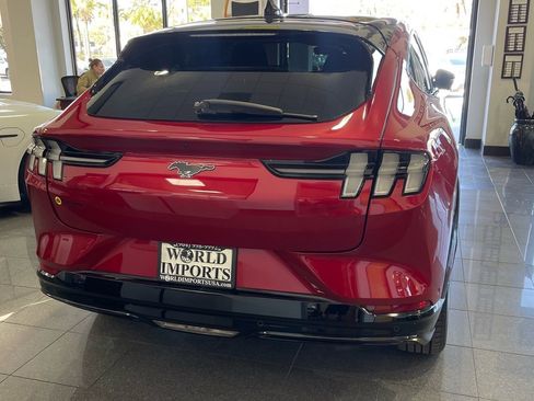 Used 2021 Ford Mustang Mach-E Premium image 8