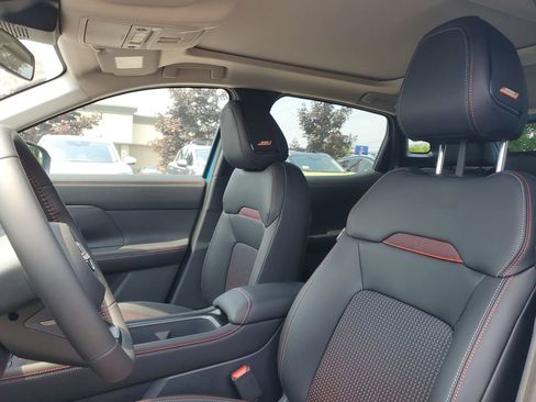 New 2025 Nissan Kicks SR w/ SR Premium Package image 10