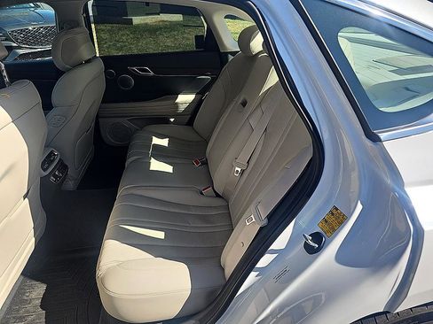 Used 2022 Genesis G80 2.5T w/ Prestige Package image 30