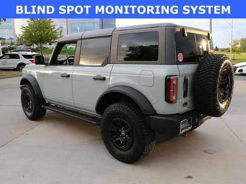 Used 2024 Ford Bronco Wildtrak image 8