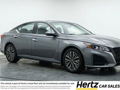 Used 2025 Nissan Altima 2.5 SV