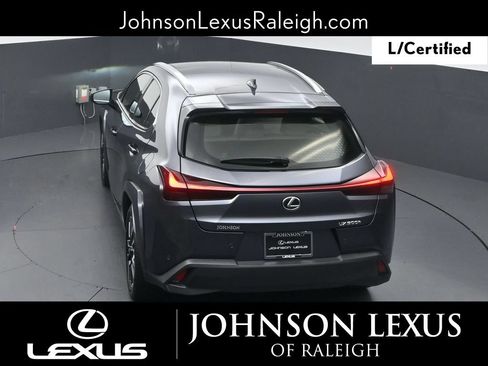 Certified 2025 Lexus UX 300h FWD w/ Accessory Package (Z1) image 29