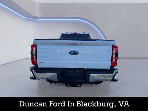 New 2026 Ford F250 Lariat image 4