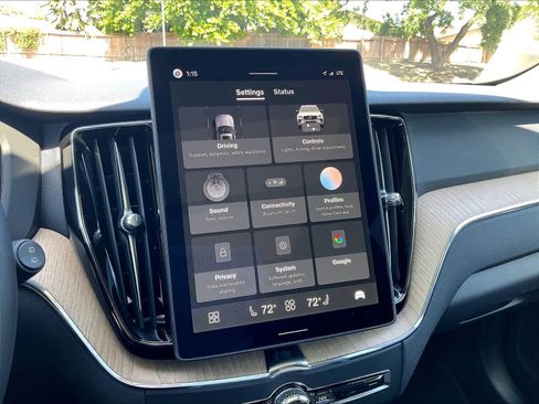 New 2026 Volvo XC60 B5 Core image 22