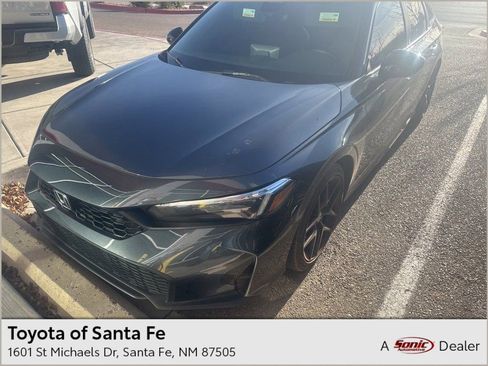 Used 2025 Honda Civic Sport image 1