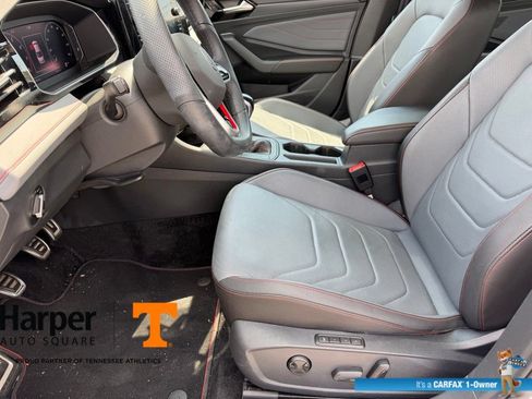 Used 2025 Volkswagen Jetta GLI Autobahn FWD image 13