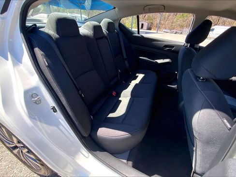 Used 2025 Nissan Altima 2.5 SV image 20